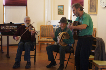 Ceili trio playing Irish music for St Patrick's Day